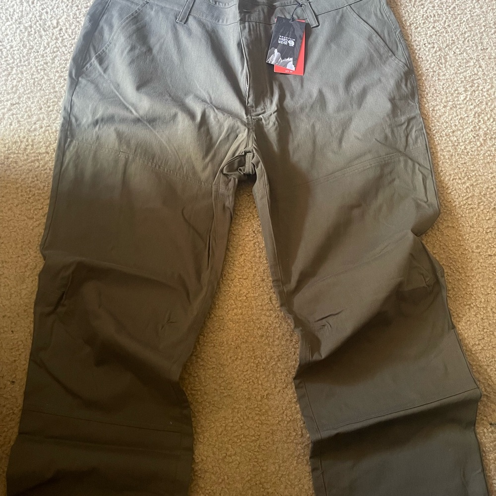Mountain Hardware Green Hiking Pants Sz XXL New